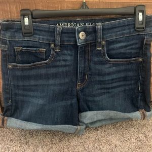 Woman’s  American Eagle denim shorts